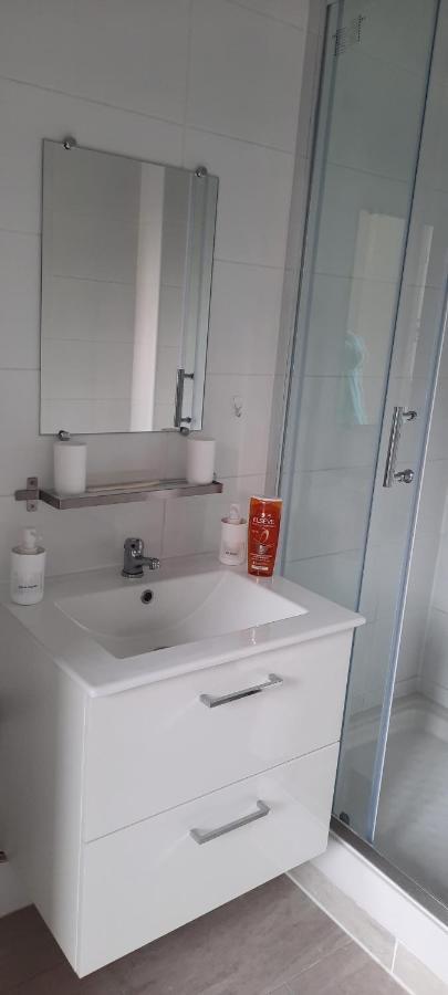 Studio Parking Gratuit Sur Place Claye Souilly Esterno foto